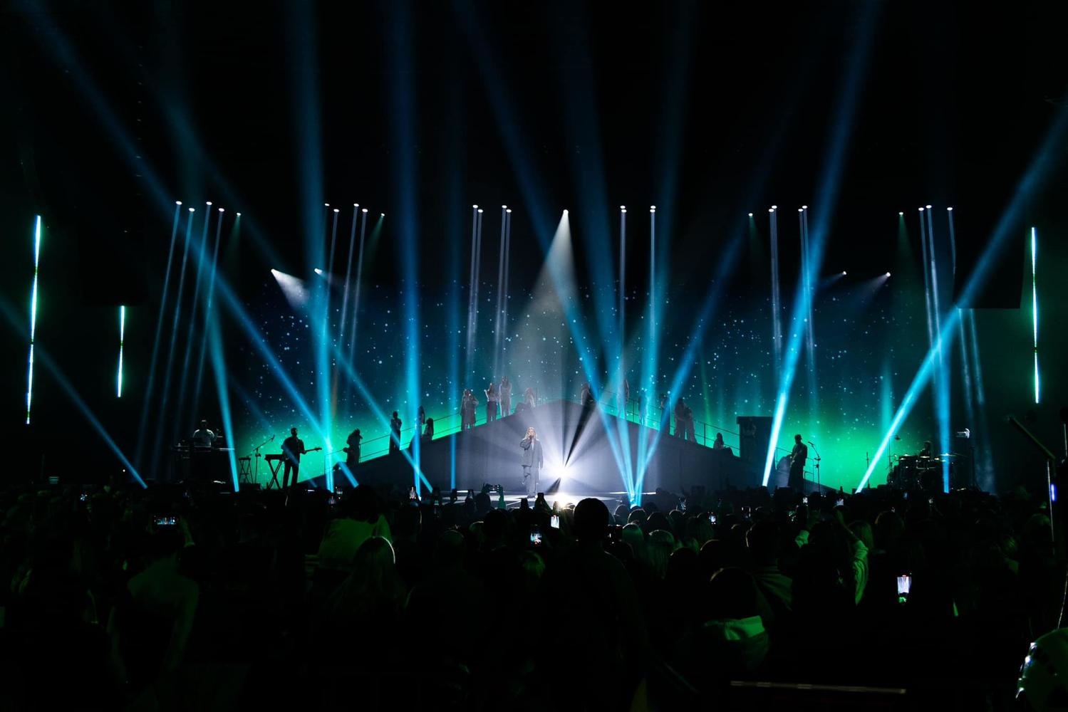 «Salut papa», «Біля серця», «Порічка» та інші хіти KOLA 8 березня заспіває у Вінниці