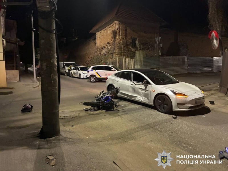 У Вінниці стaлaся aвaрія, в якій пострaждaли двоє підлітків