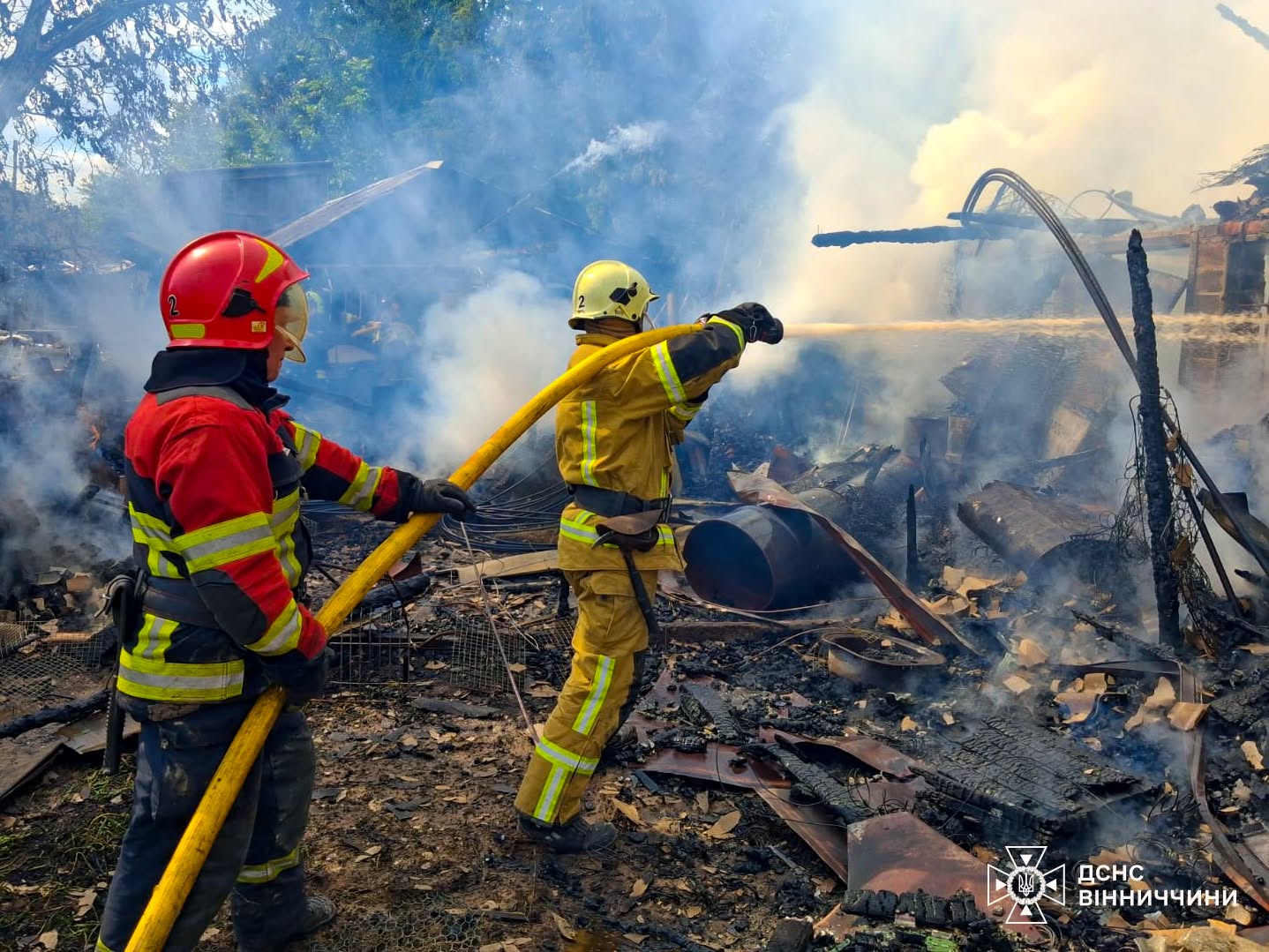 На Вінниччині спалахнули шафи живлення акумуляторів сонячних панелей