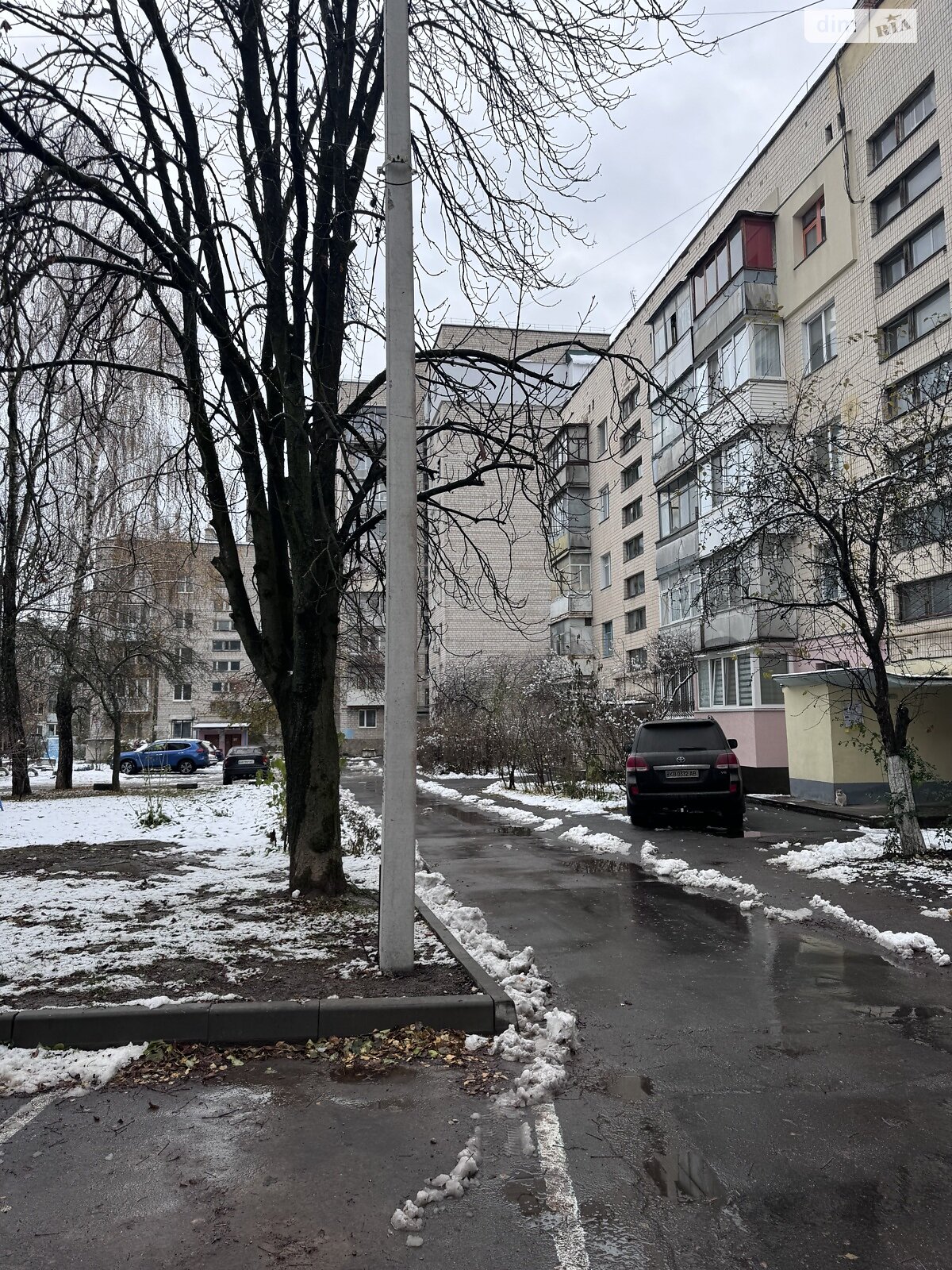 У Вінниці нa Вишенці другий день поспіль ремонтують ділянку водогону