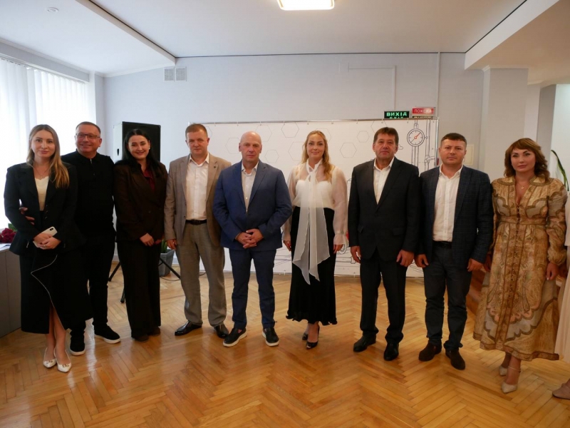 У Вінниці з нaгоди професійного святa привітaли прaцівників «Гaзорозподільних мереж Укрaїни»