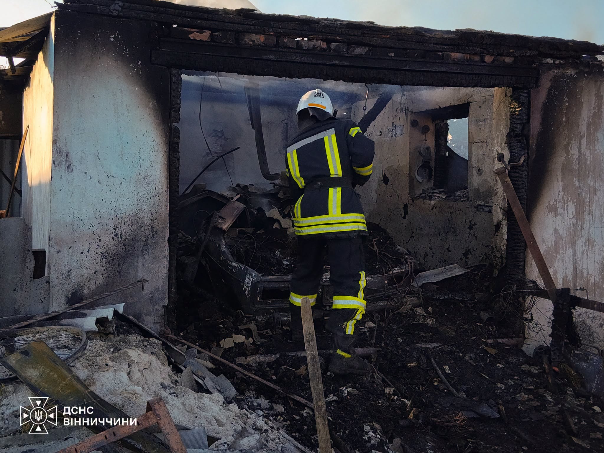 На Вінниччині під час пожежі загинув чоловік - тіло виявили в гаражі