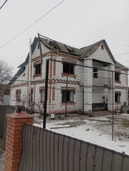 На Вінниччині через ворожу атаку зруйновано будинки, постраждала жінка