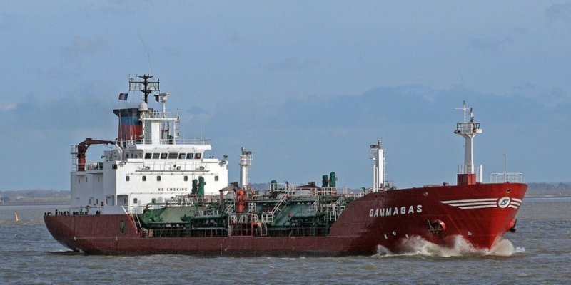 Второй за историю порта танкер с газом для заправки украинских авто прибыл в Одессу