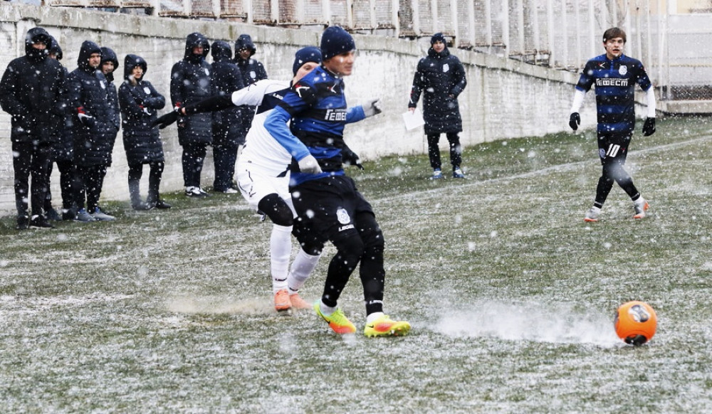 Двойной тренерский дебют: «Черноморец» провел тренировочный матч со своей молодежной командой