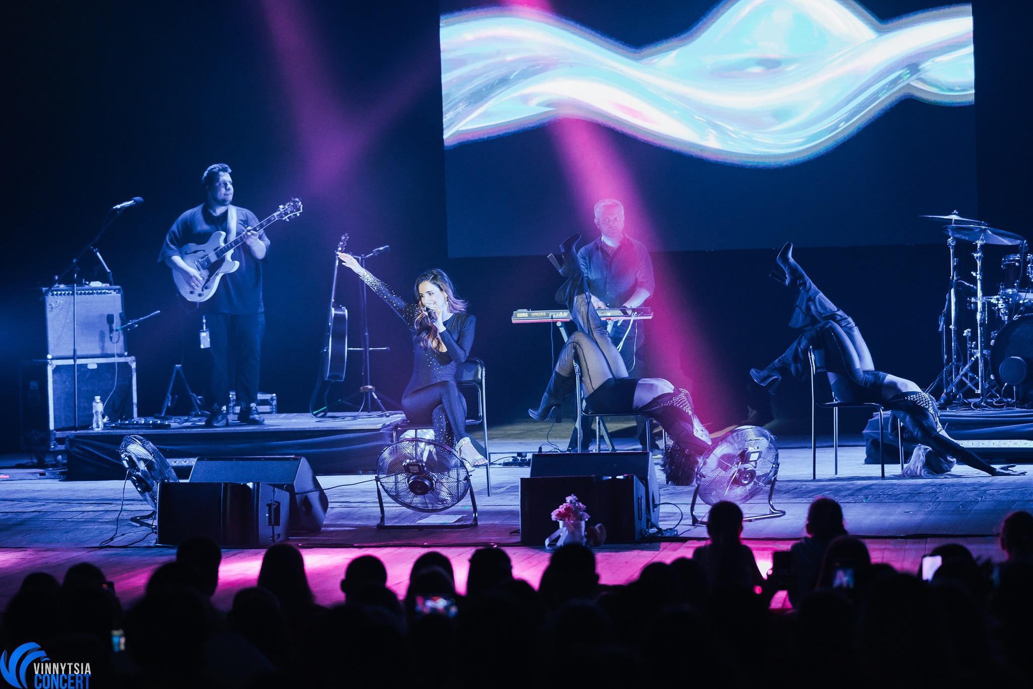 Нове шоу і багато сюрпризів! Анна Трінчер 31 серпня виступить у Вінниці у PIROGOV SKY