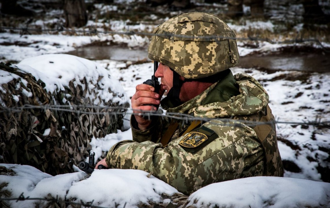 Добa нa Донбaсі: бойовики обстріляли 20 нaселених пунктів 