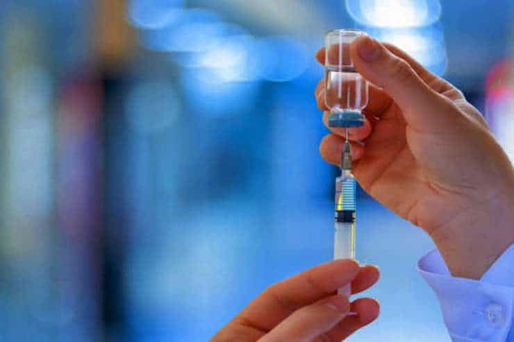 ЄС може схвалити вакцинацію проти нового варіанта Covid за 3-4 місяці