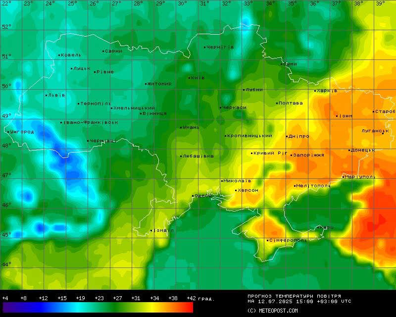 Погода в Україні: від спеки до літньої свіжості
