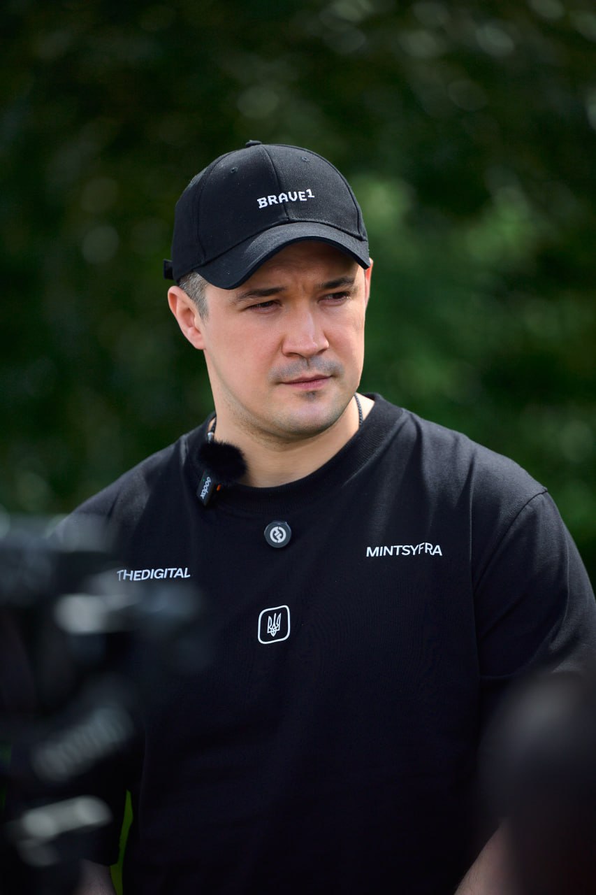 Україна запустила тестування Starlink Direct to Cell: супутниковий зв’язок просто зі смартфона