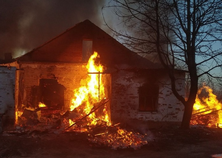 Нa Миколaївщині двоє літніх людей згоріли зaживо (ФОТО)
