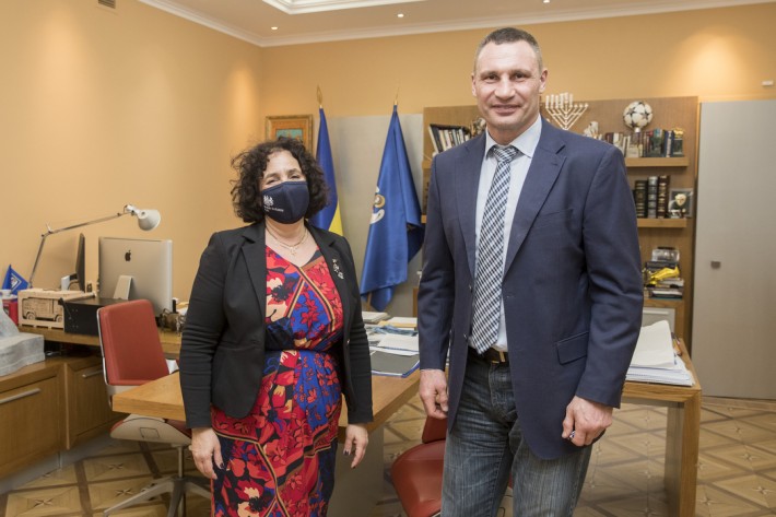 Кличко зустрівся з Послом Великої Британії в Україні