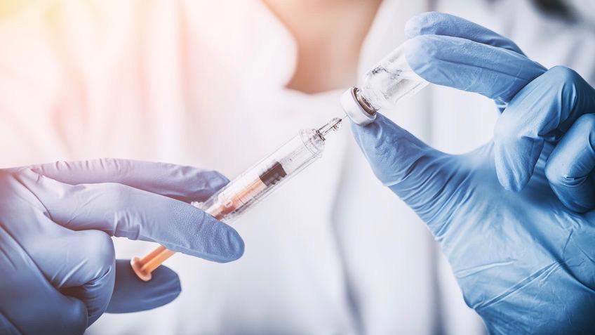 Не готові вакцинуватися від коронавірусу 36% українців