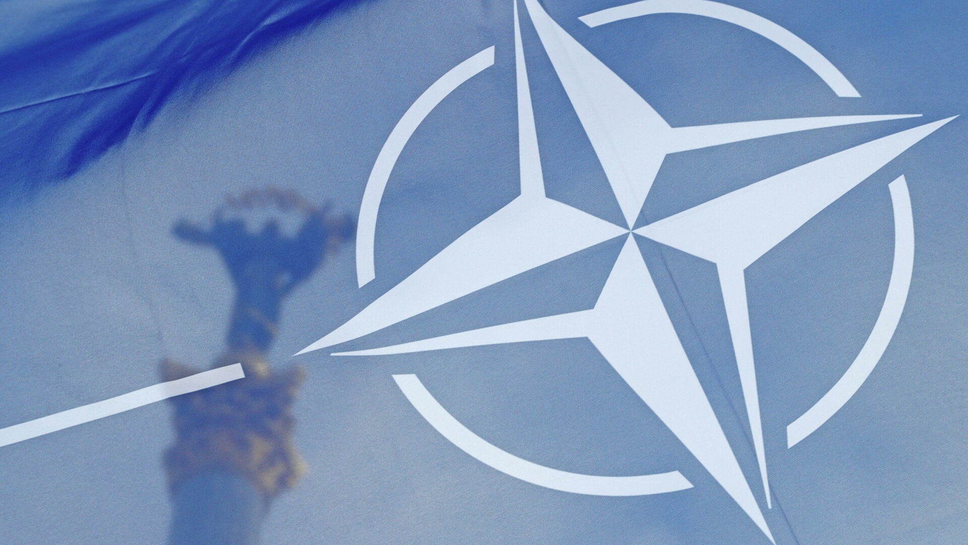 Столтенберг скликає надзвичайну зустріч міністрів оборони НАТО