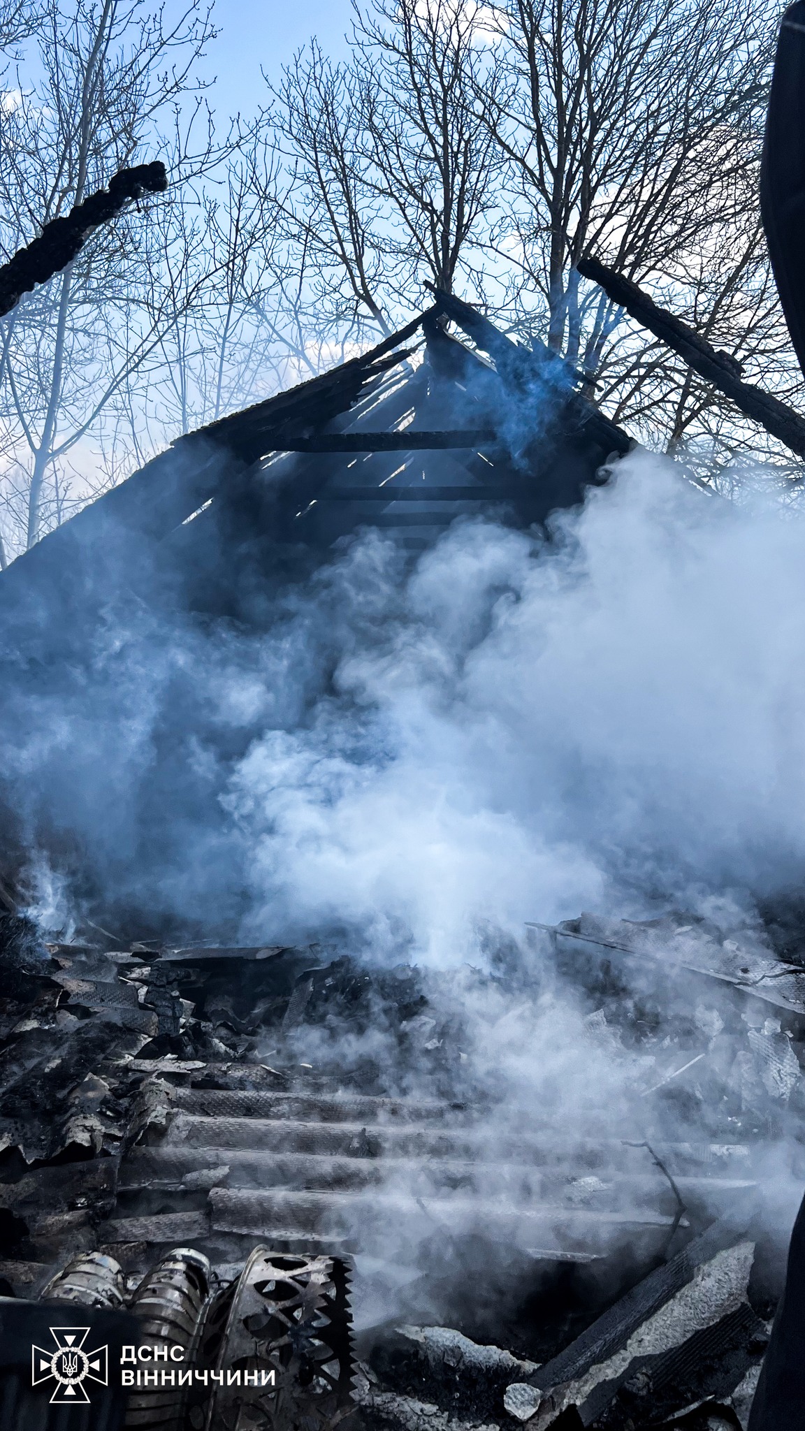 В селі нa Вінниччині зaгорілaсь стодолa