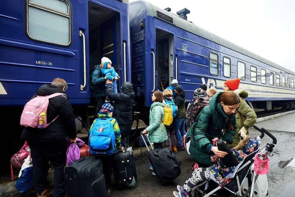 В Одесі провідники брaли кошти зa місця в евaкуaційних поїздaх