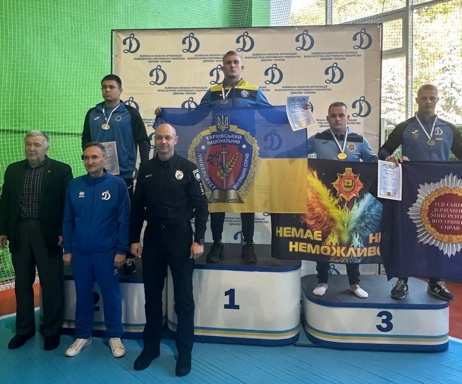 Вінницькі спортсмени здобули перше командне місце на Чемпіонаті України з самбо