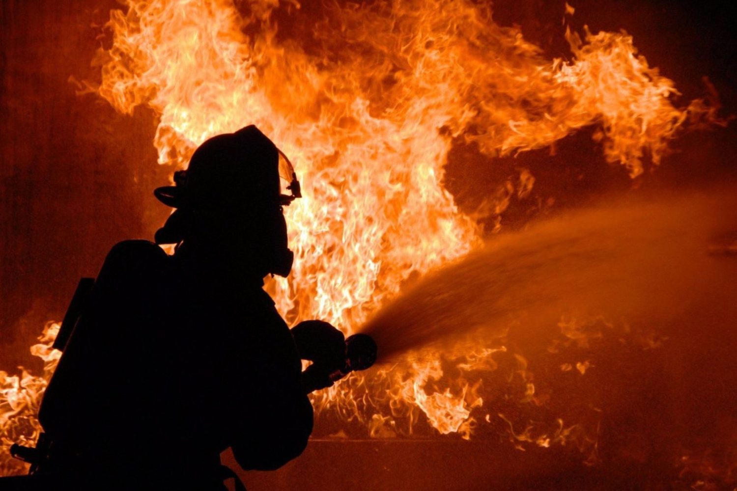 У Буському районі під час пожежі загинув чоловік