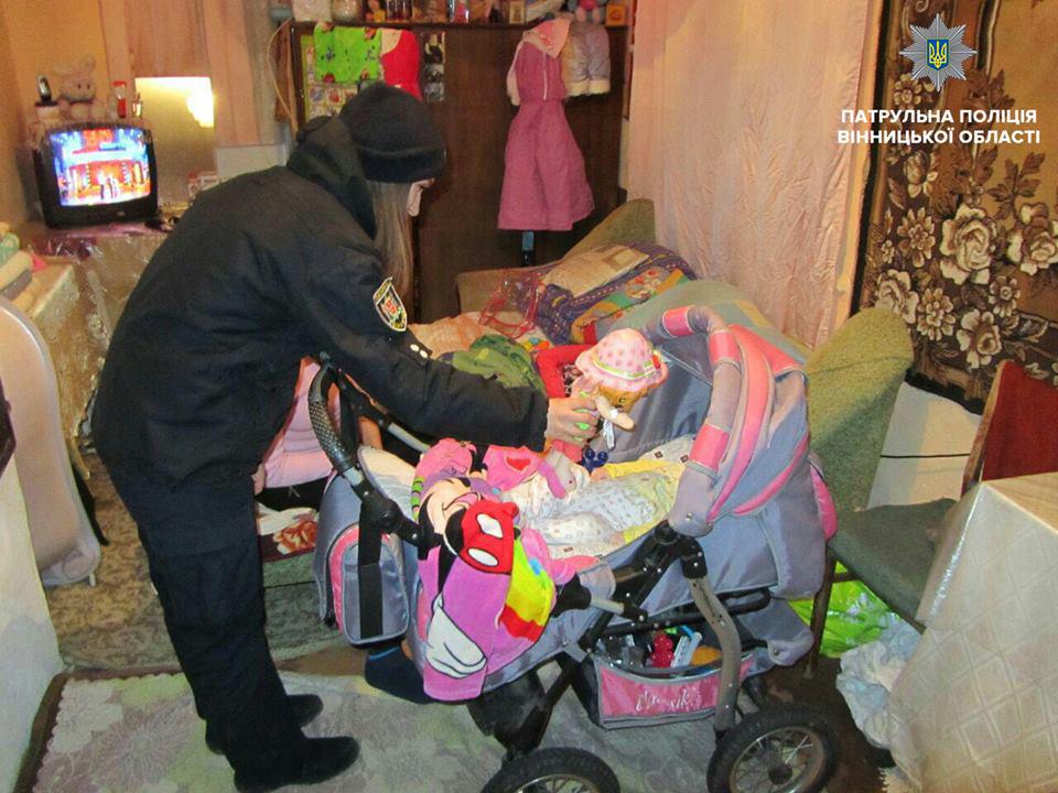 Патрульні відвідали понад два десятки кризових родин Вінницького району