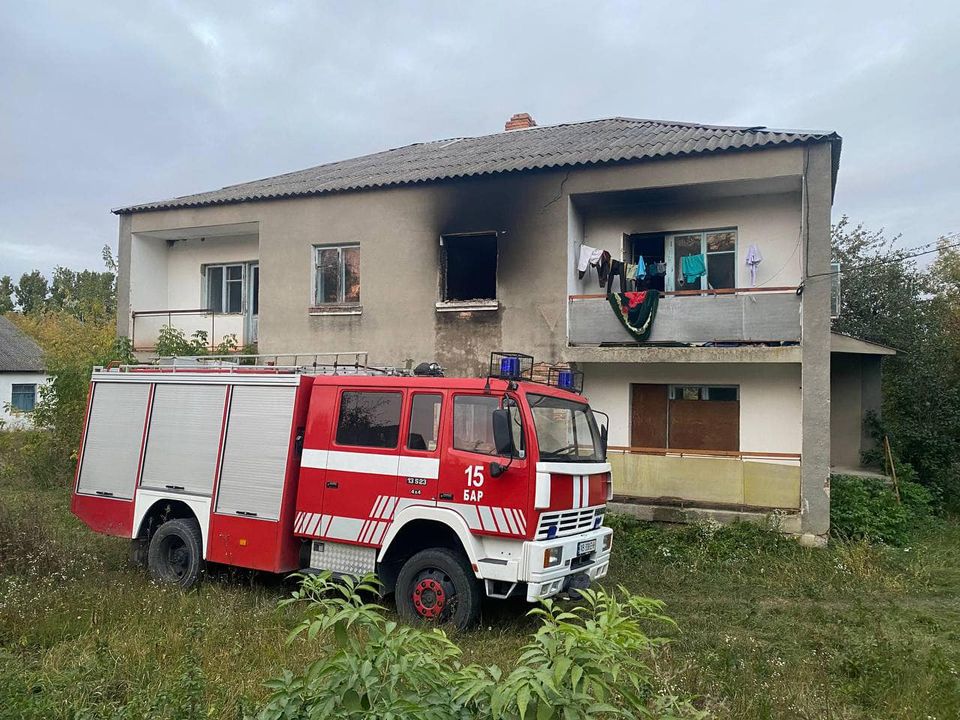 Жахлива пожежа в Вінницькій області: двоє дітей загинули