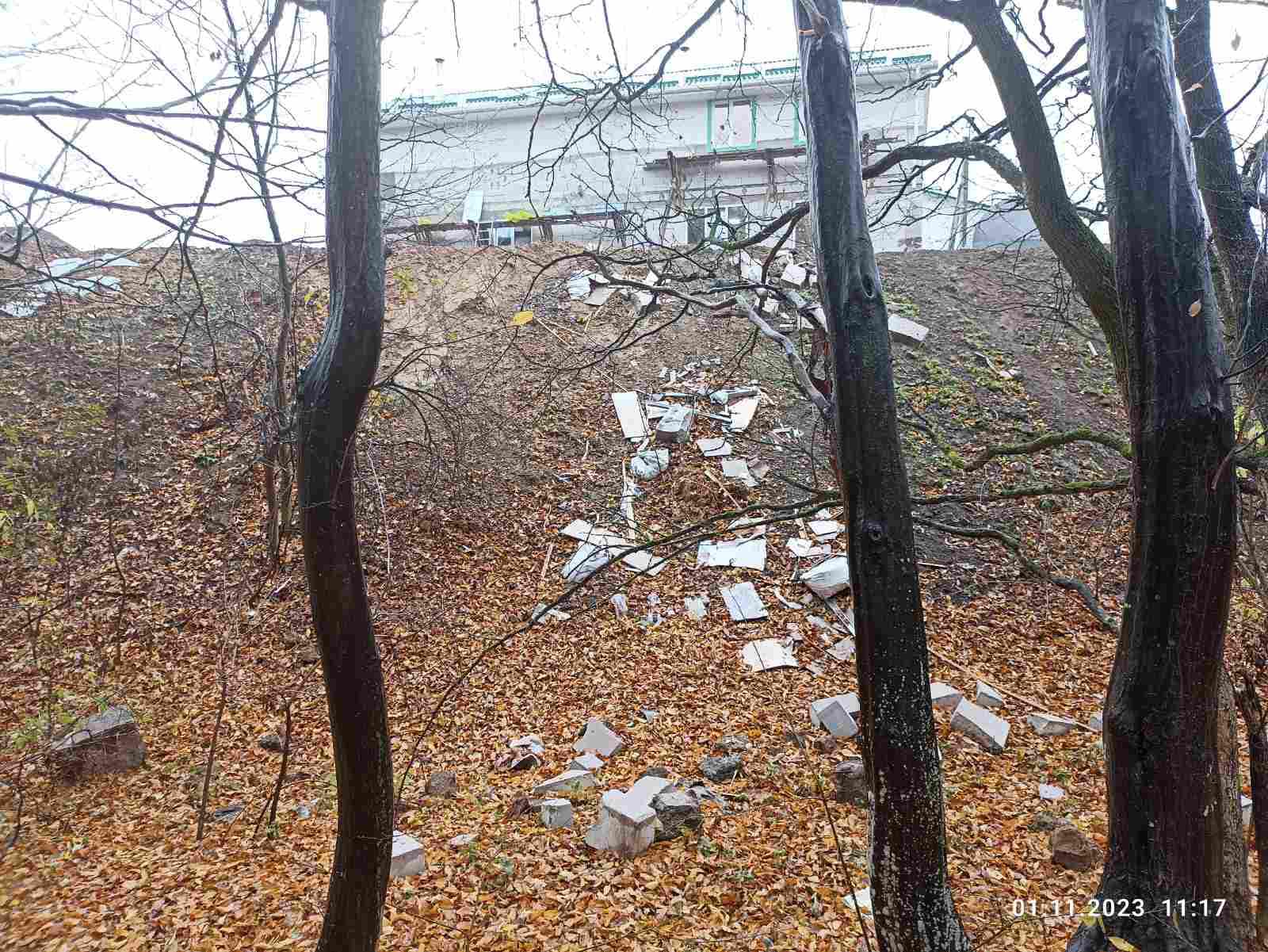 У Вінниці виявили незаконне звалище будівельних відходів