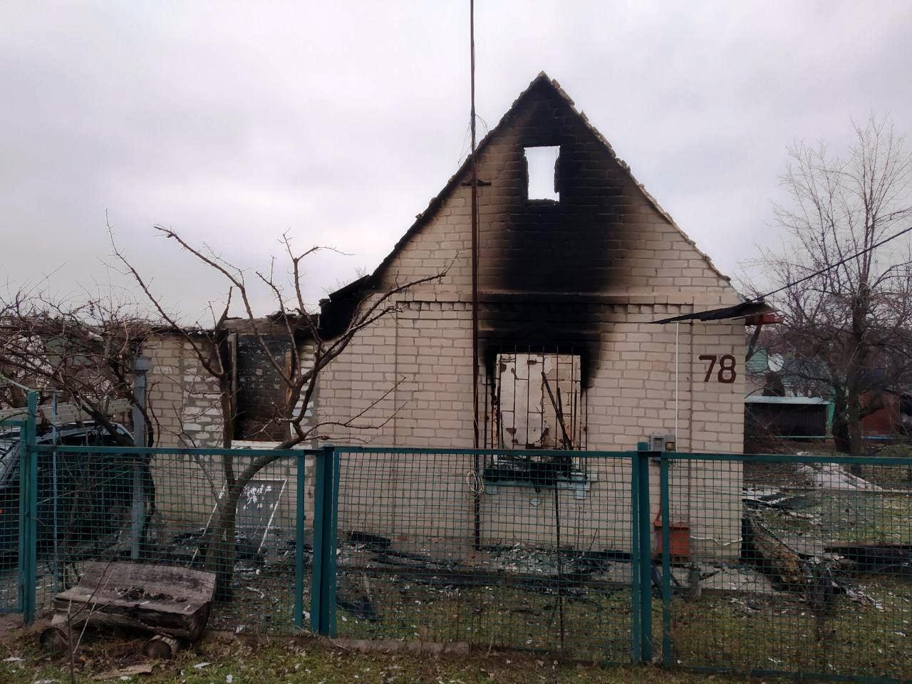 На Запоріжжі разом із дачним будиночком згорів його власник