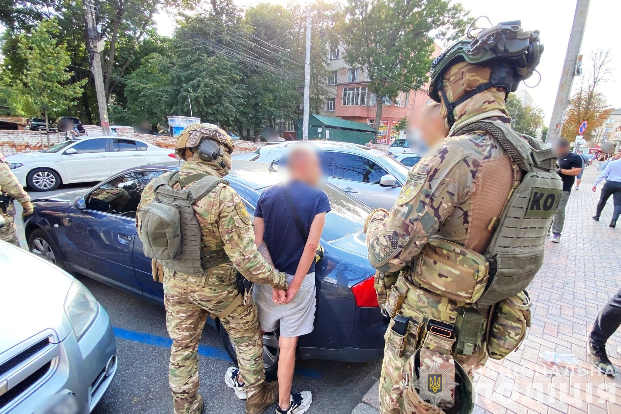 У Вінниці затримали організаторів переправлення чоловіків через держкордон: ціна «втечі» до Польщі та Молдови — до 11 400 доларів