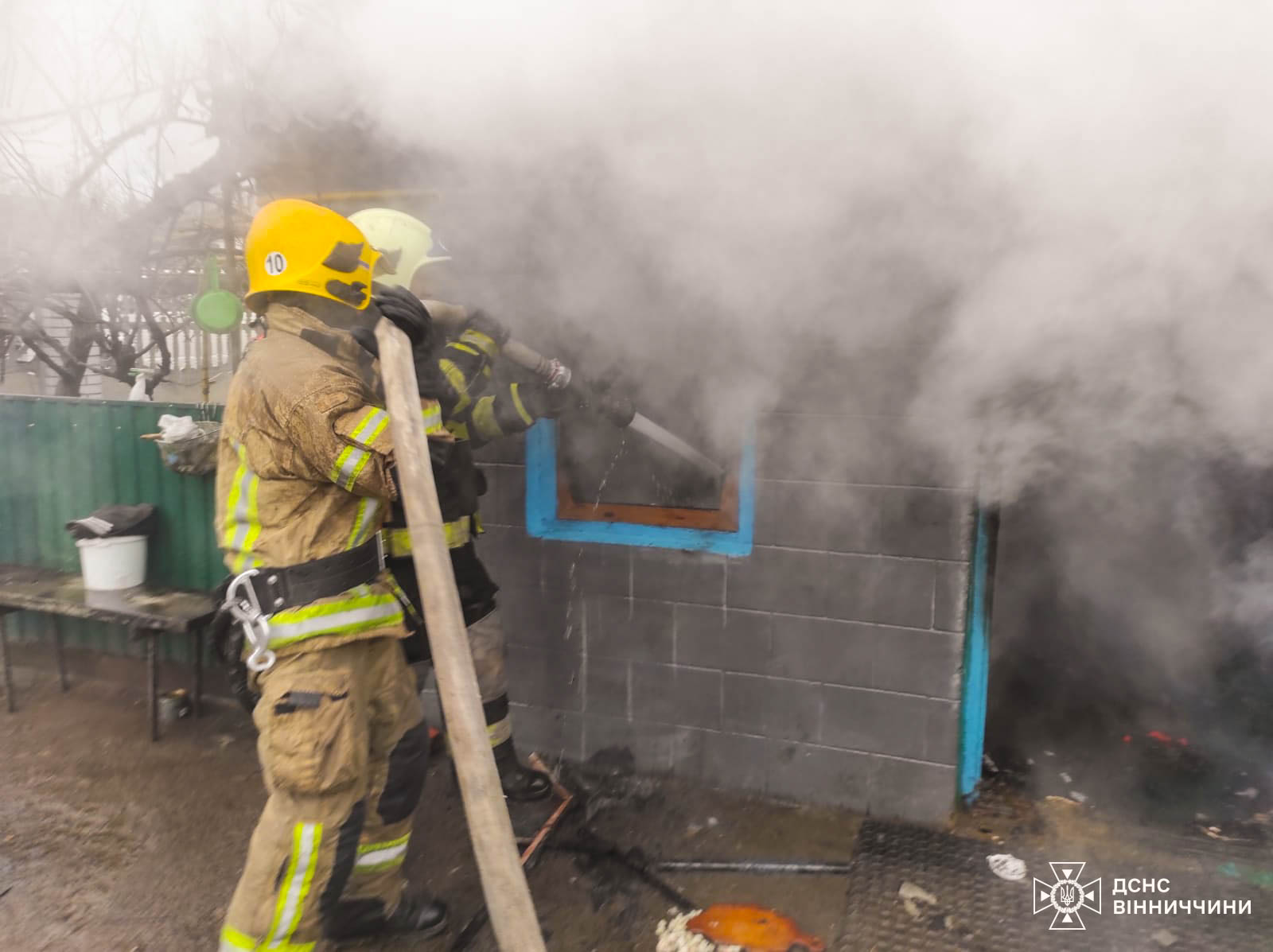 На Гайсинщині через несправність пічного опалення сталася пожежа