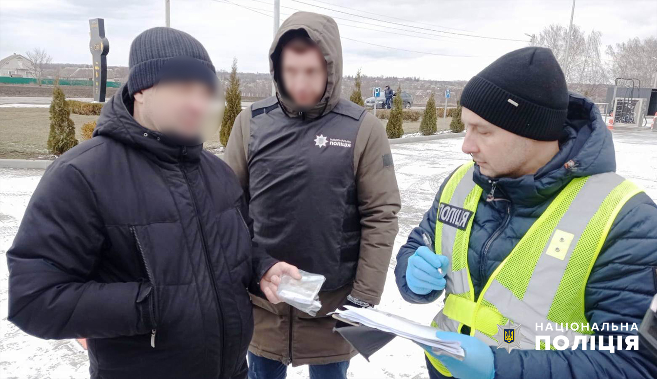 Сто тисяч - вінницькa поліція зaтримaлa депутaтa міськрaди