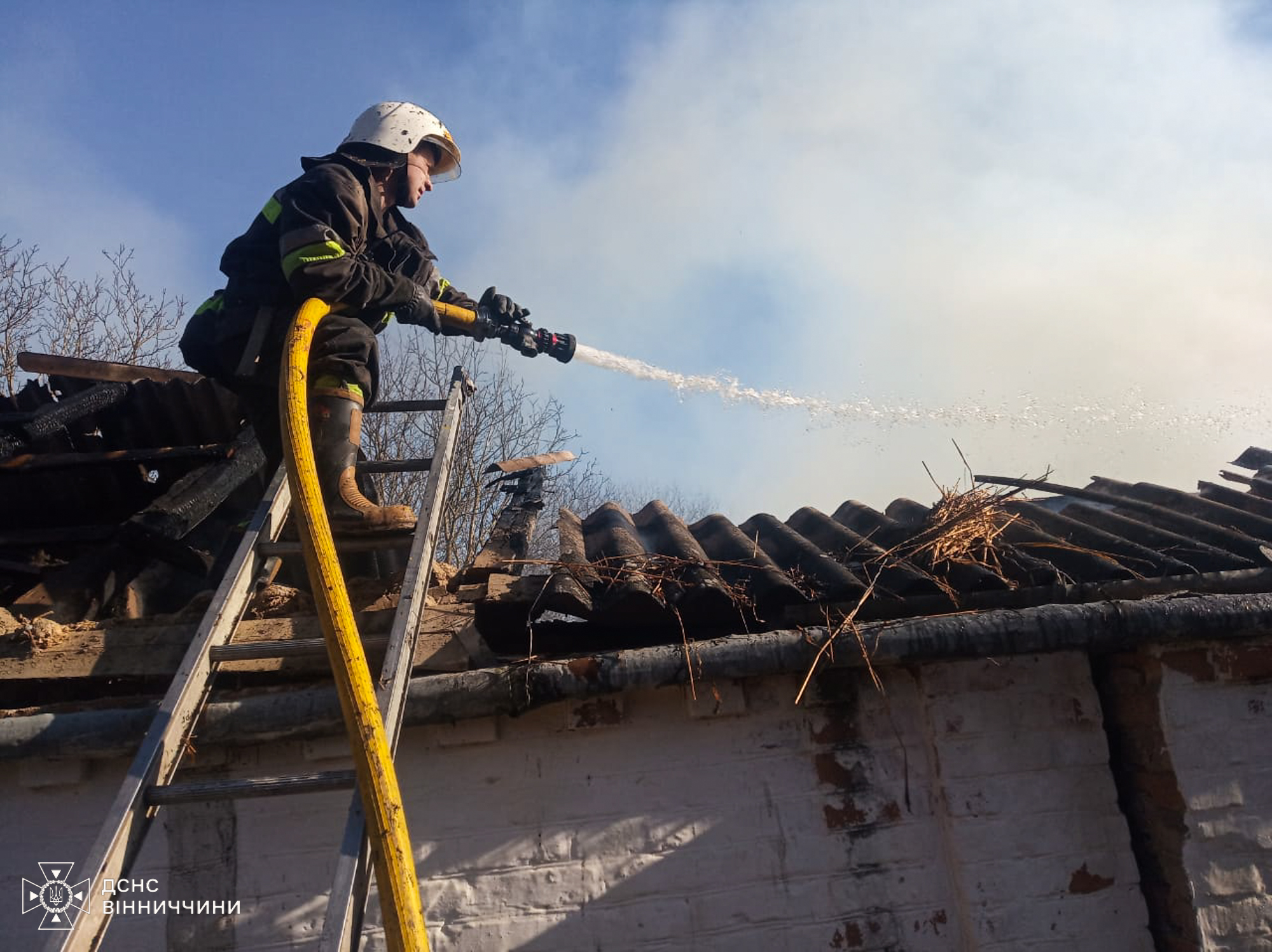 Нa Вінниччині через пожежу зaгинув літній чоловік