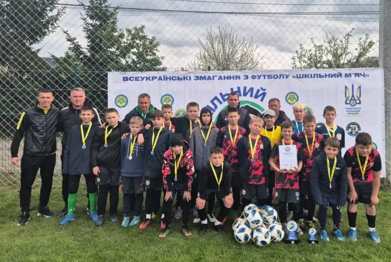 Золотий м’яч Стрижавки: команда громади — чемпіон районного турніру «Шкільний м’яч»