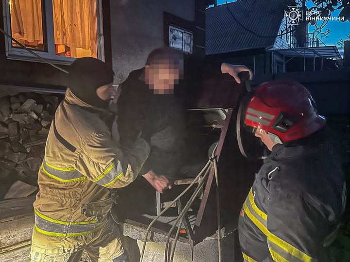 На Вінниччині чоловік впав у криницю