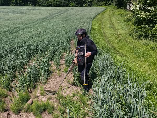 Відлуння Другої світової  війни - сапери підірвали старий артснаряд