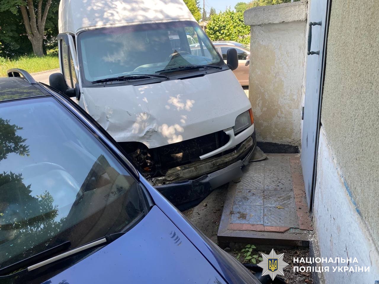 ДТП на Вінниччині: водій Renault у лікарні, авто на штрафмайданчику