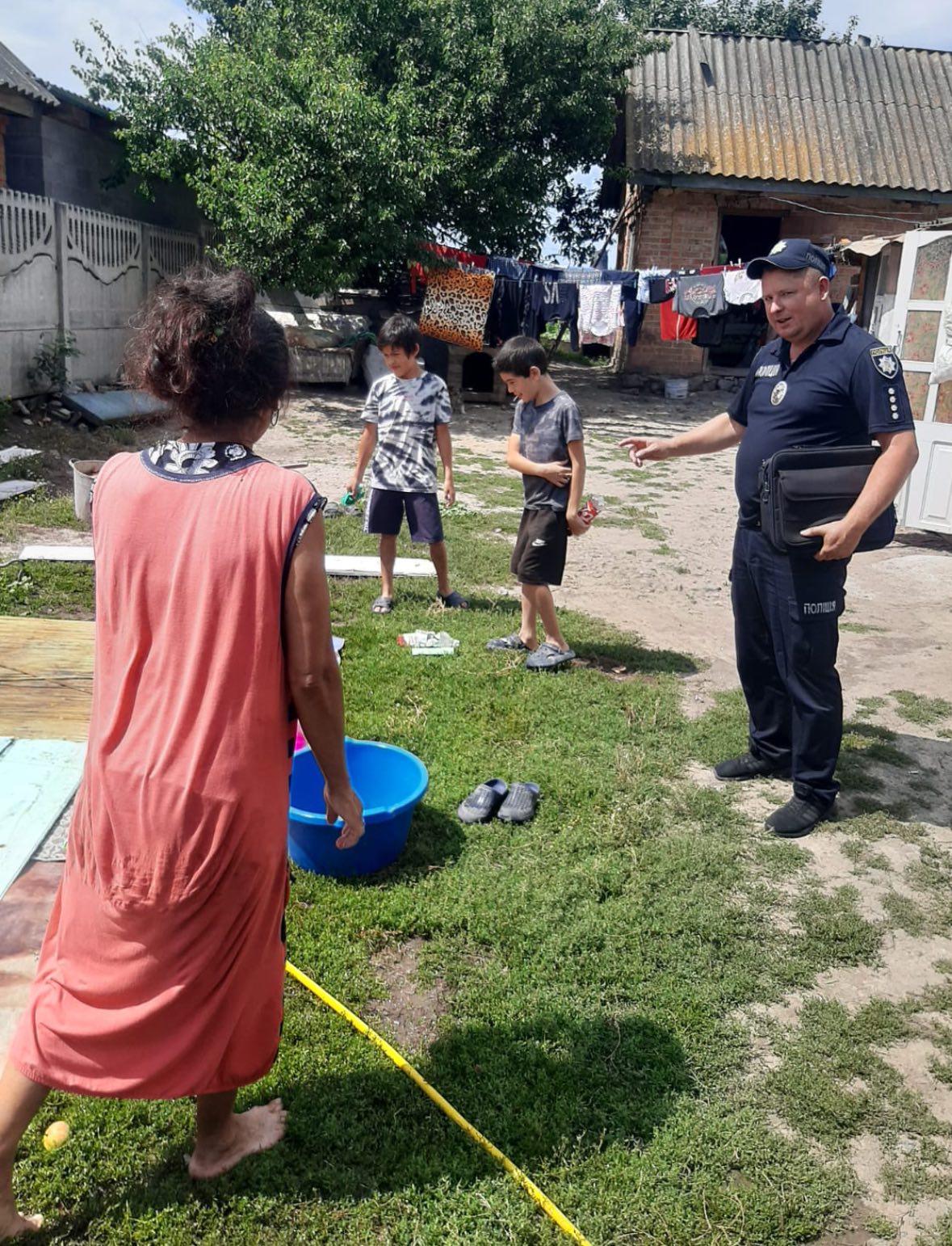 На Вінниччині батьків попередили, що залучати дітей до жебракування не можна