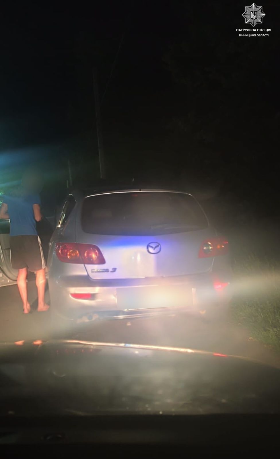 Знову за кермом: водія без прав і з ознаками сп’яніння зупинили на трасі М-30