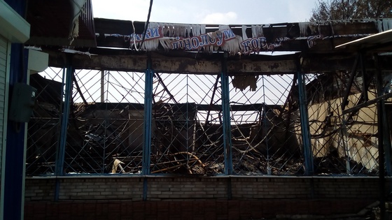 Підпал чи нещасний випадок? На Вінниччині вщент згорів магазин (Фото)