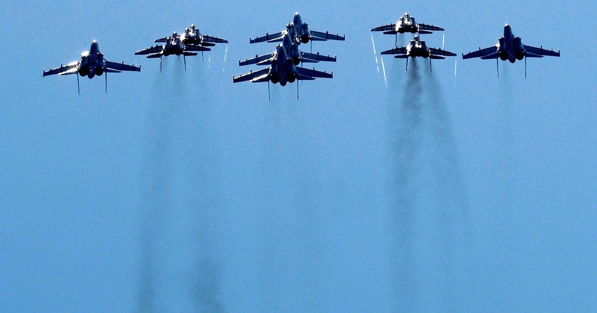 Польща закрила частину повітряного простору. Що відомо?