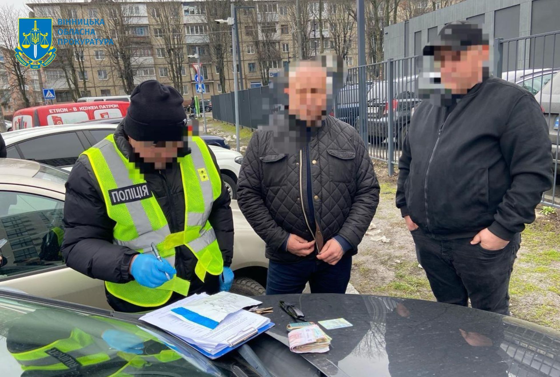 У Вінниці за погодження документації у підприємця «попросили грошей»