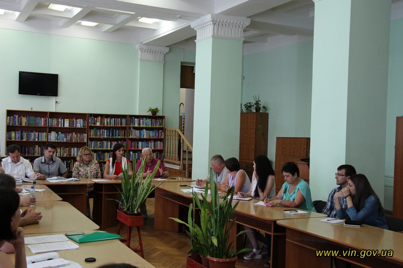 Під час круглого столу обговорили питання розвитку зеленого туризму на Вінниччині