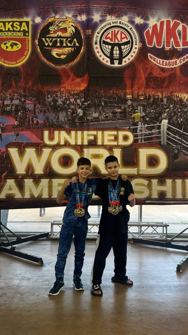 Юні кікбоксери з Вінниччини привезли з Італії п’ять золотих медалей чемпіонату світу WTKA