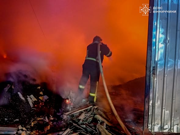 Про пожежу в Літині і ще кількох населених пунктах повідомили вінницькі рятувальники