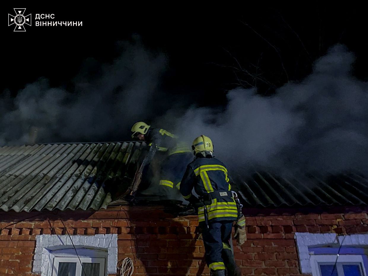 Вогонь у домівках: на Вінниччині за добу сталося три пожежі