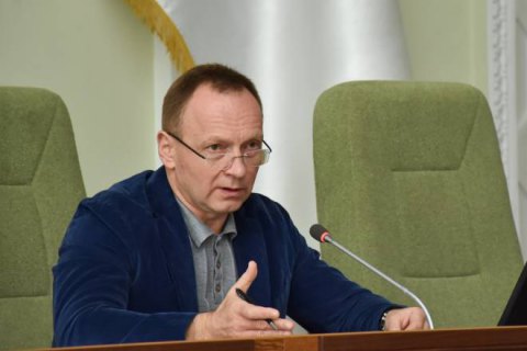 «Нам розказують про історію – ми покажемо історію», - мер Чернігова Владислав Атрошенко разом з містянами допомагають ЗСУ тримати оборону міста