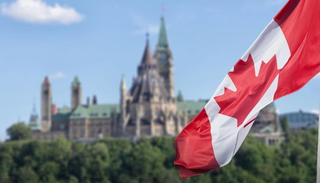 Канада назвала дату відкриття кордонів для всіх вакцинованих