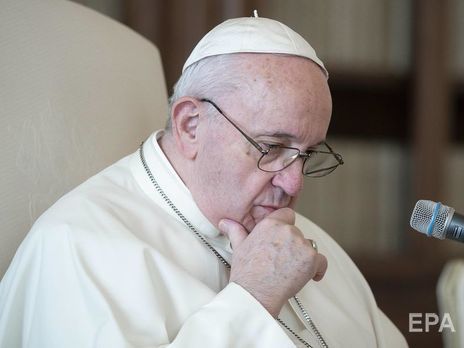 Ватикан просить Instagram докопатися до суті скандалу про "лайк Папи Римського"