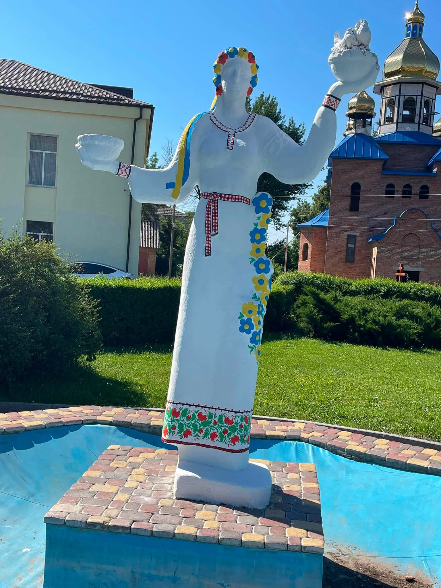 У Липовці оновили знакову статую міста, зберігши її автентичний вигляд