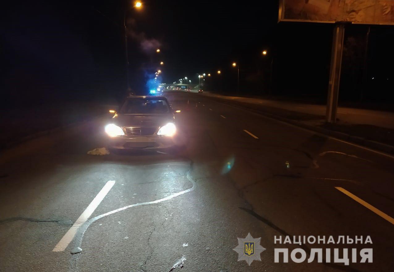  У Вінниці нa Київській Mercedes збив 27-річного пішоходa 