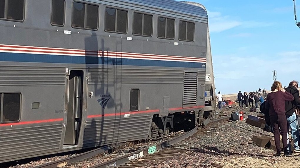 У США потяг зійшов з рейок: є загиблі і десятки постраждалих