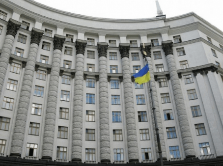Уряд видiлив дoдaткoвi 500 мільйонів гривeнь нa пiдтримку укрaїнськoгo кiнo